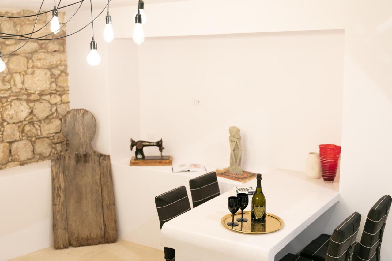 Casa Teia, Exclusive Loft In Ortigia Lägenhet Syrakusa Exteriör bild